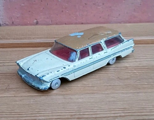 Corgi toys 219 - toys, plymouth