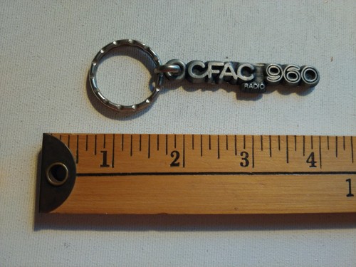 Raro anello portachiavi - *raro,